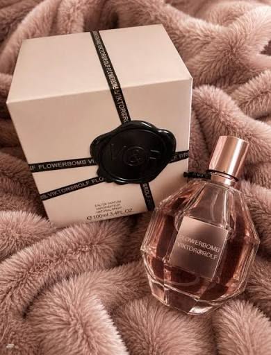 Flowerbomb Eau de Parfum