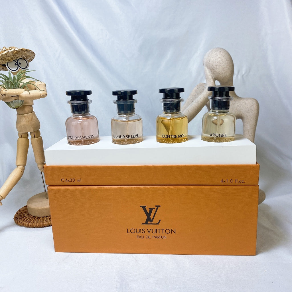 Louis Vuitton — Gift Box