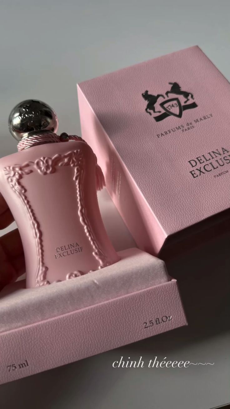 Delina Exclusif