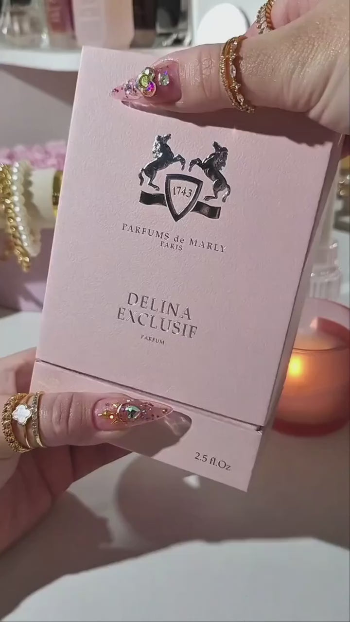 Delina Exclusif